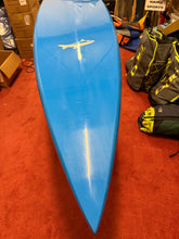 Lade das Bild in den Galerie-Viewer, Demo – Jimmy Lewis World Wide Carbon 8'9" SUP, blau/weiß
