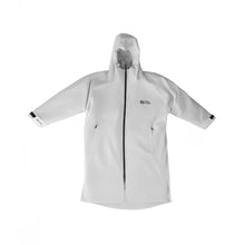 Lade das Bild in den Galerie-Viewer, TriWrap Changing Robe System Slate &amp; Jet
