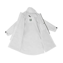 Lade das Bild in den Galerie-Viewer, TriWrap Changing Robe System Slate &amp; Jet
